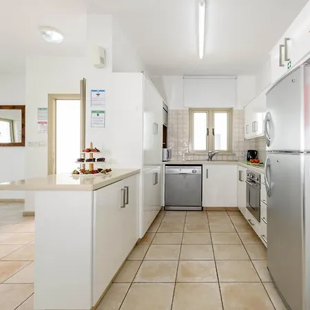 Sunrise Bay #5 וילה פרוטאראס