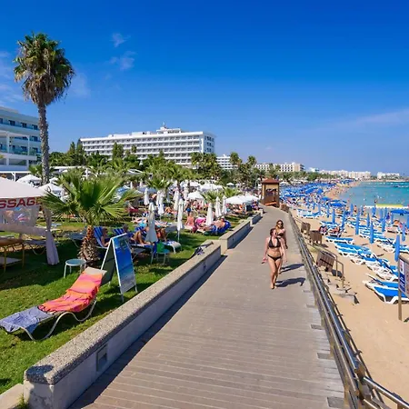 Sunrise Bay #5 Vilă Protaras