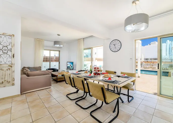 Sunrise Bay #5 Vila *